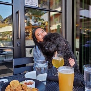 Meet your Posher, Joycee